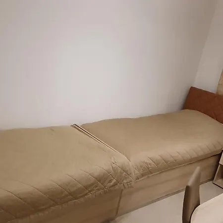 Sladjawing1 Apartment