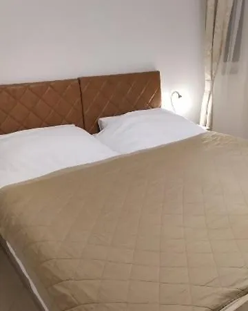 Sladjawing1 Apartment